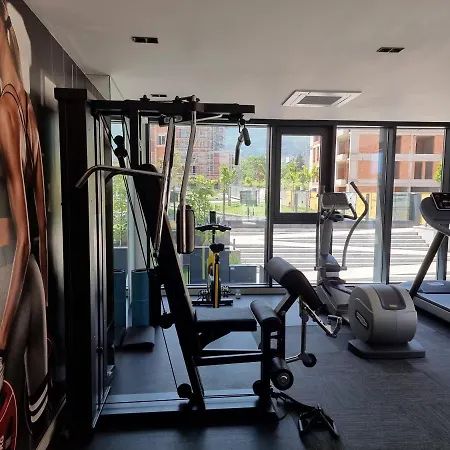 Mona Living Apartmanhotel 4*