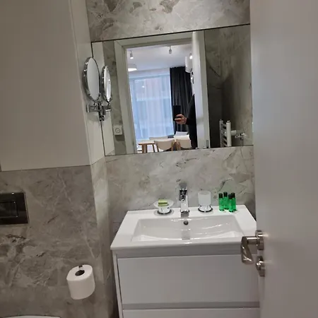 מלון דירות Mona Living סופיה