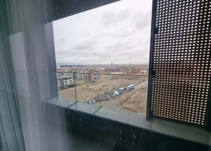 Ξενοδοχείο με διαμερίσματα Mona Living Σόφια