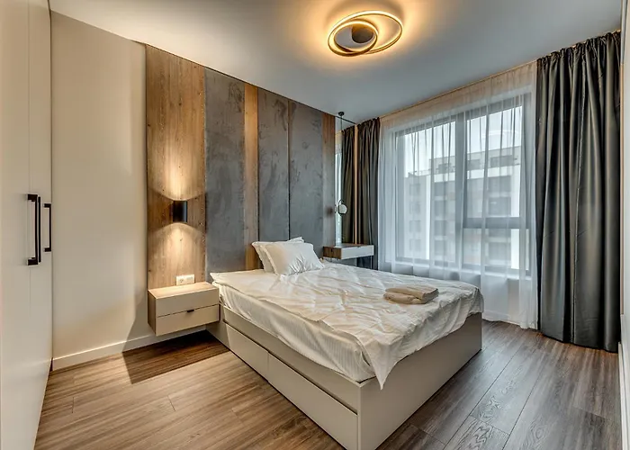 Mona Living Aparthotel 4*