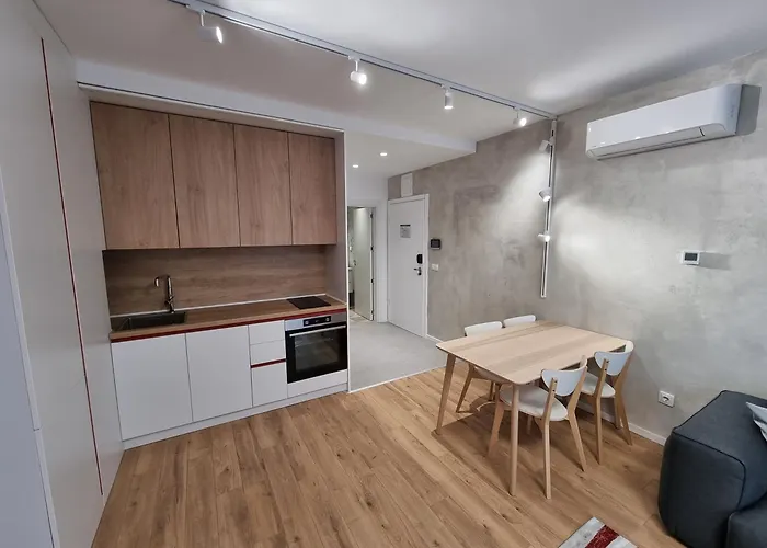 Mona Living Aparthotel 4*