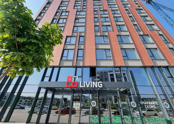 Aparthotel Mona Living