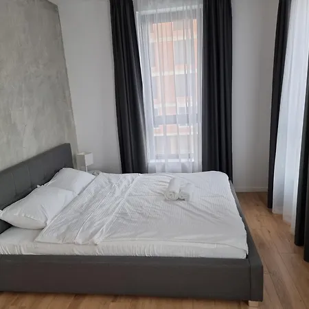 Mona Living Lejlighedshotel 4*