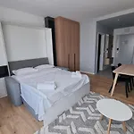 Mona Living Lägenhetshotell 4*