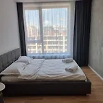 Mona Living Lägenhetshotell Sofia
