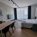 Mona Living Lägenhetshotell 4*