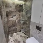 Lägenhetshotell Mona Living 4*