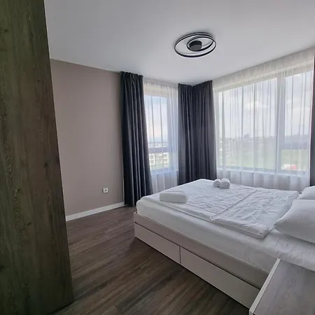 Mona Living Aparthotel *
