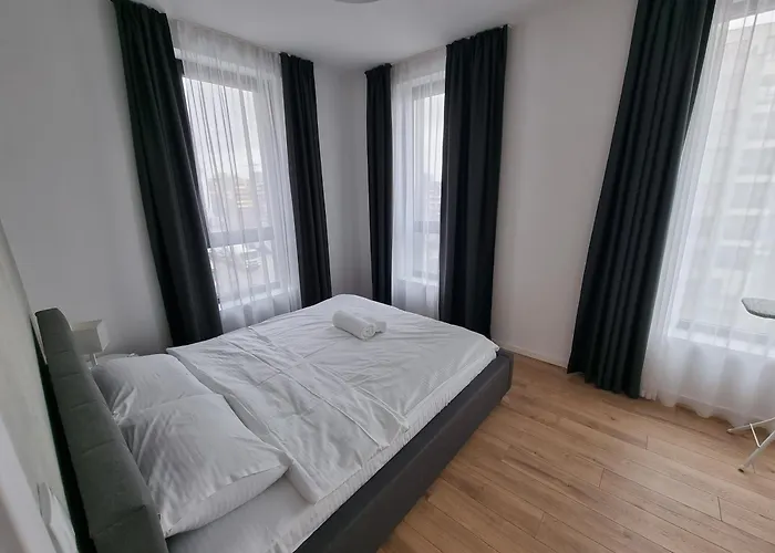 Mona Living София