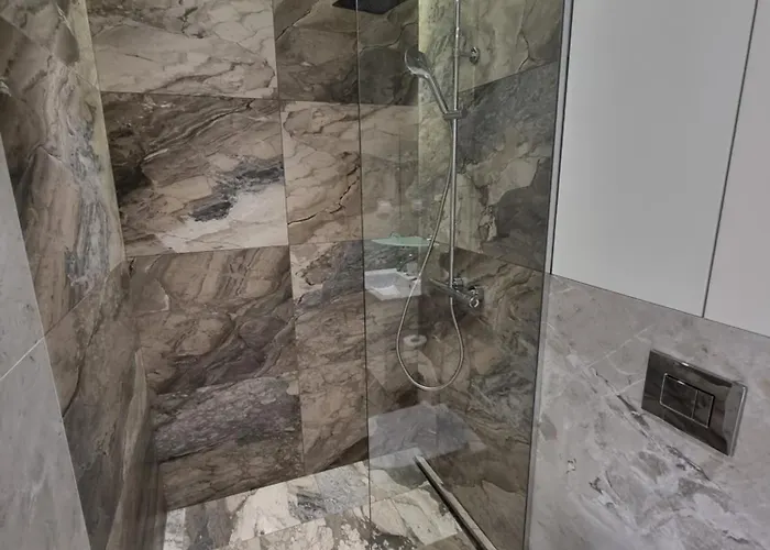 Апартхотел Mona Living 4*