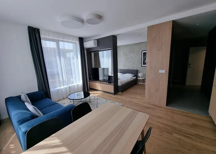 Апартхотел Mona Living